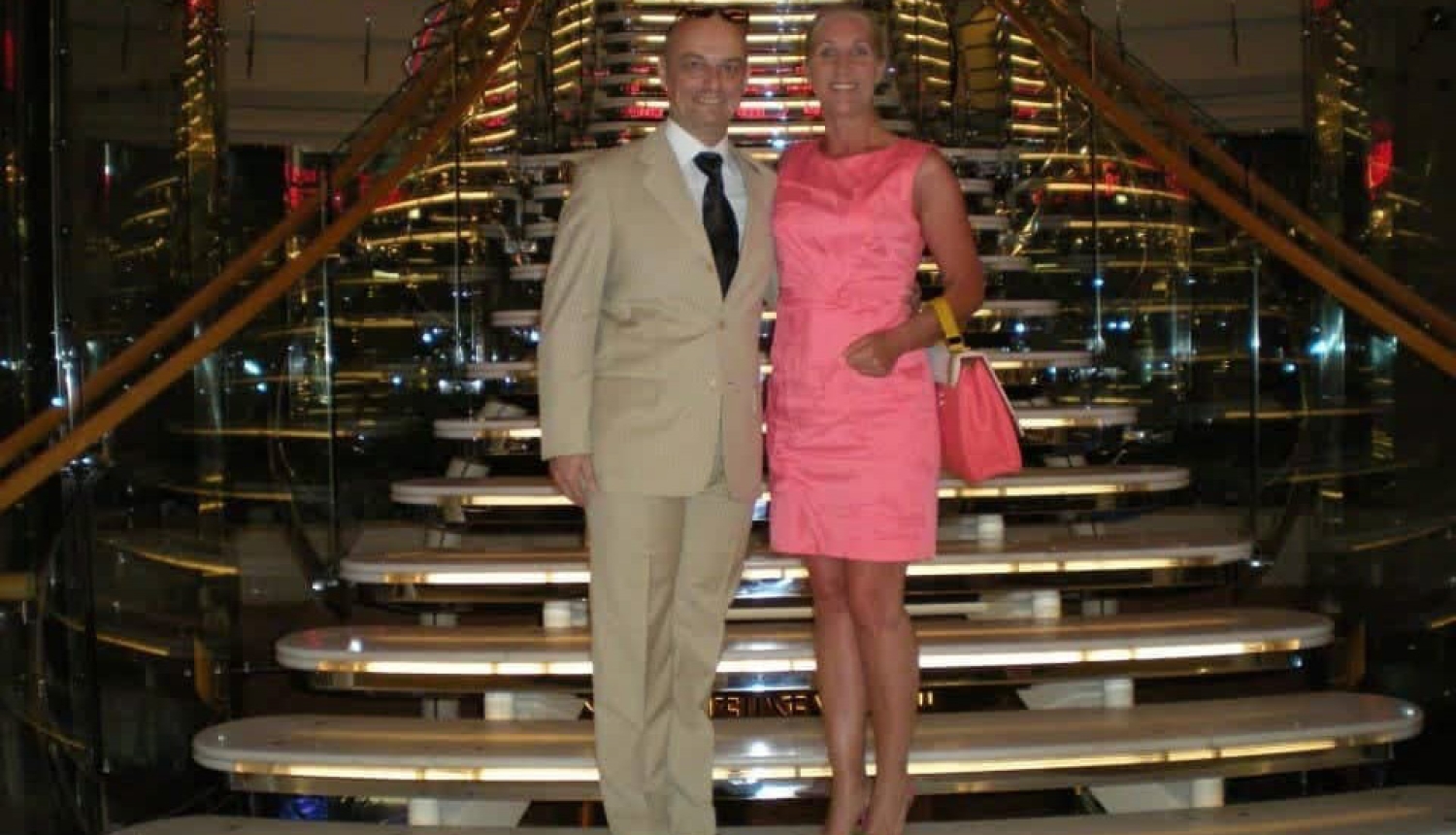 Valentīna ar Žoelu (Valmiera, Vidzeme)