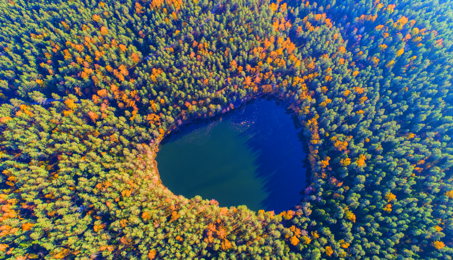 Čertoka ezera skats no augšas